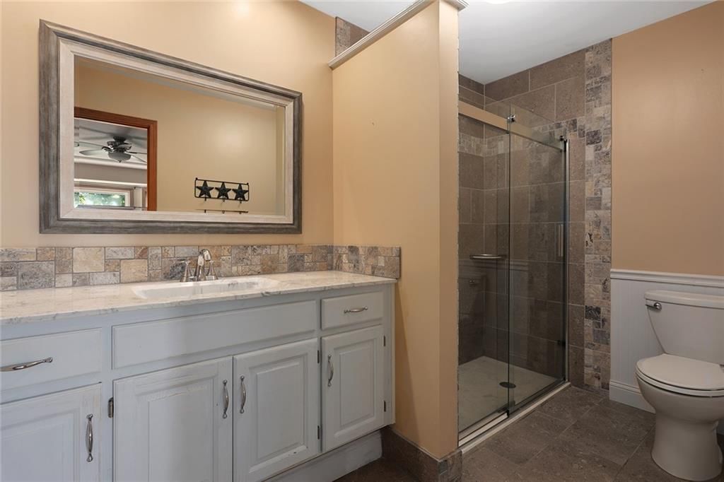 6601 N Revere Drive — photo 39