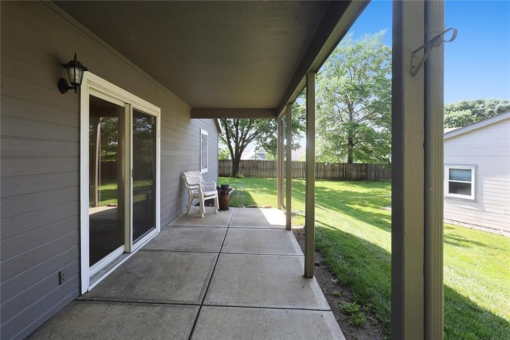 6601 N Revere Drive — photo 40