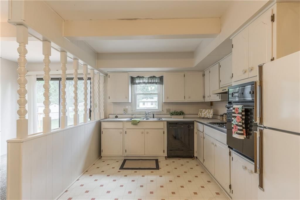 1707 NE 75th Street — photo 14