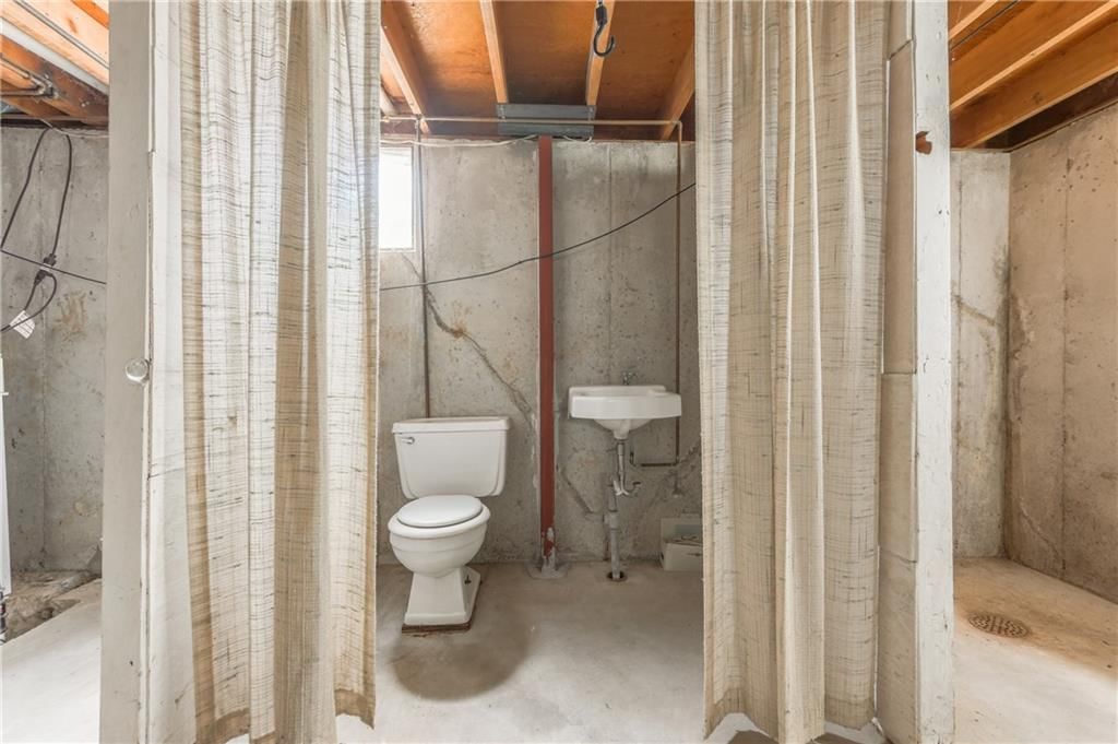 1707 NE 75th Street — photo 28