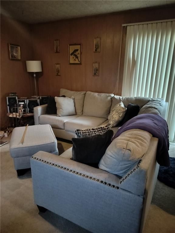 9813 Bennington Avenue — photo 11