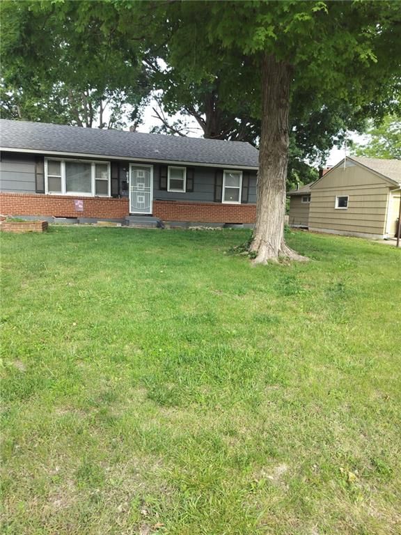 9813 Bennington Avenue — photo 15