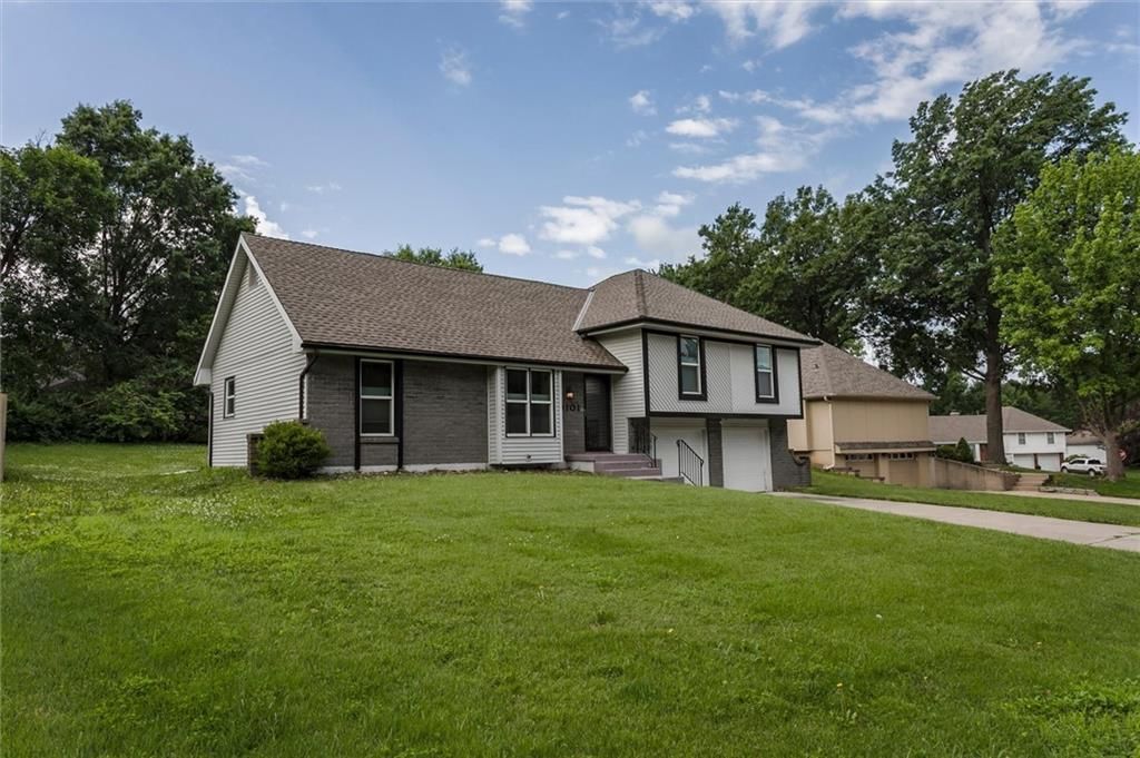 10101 NW MIRROR LAKE Court — photo 3