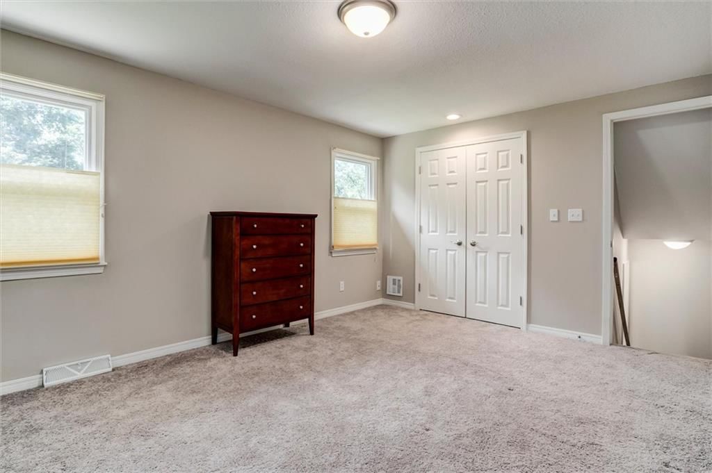 10101 NW MIRROR LAKE Court — photo 15