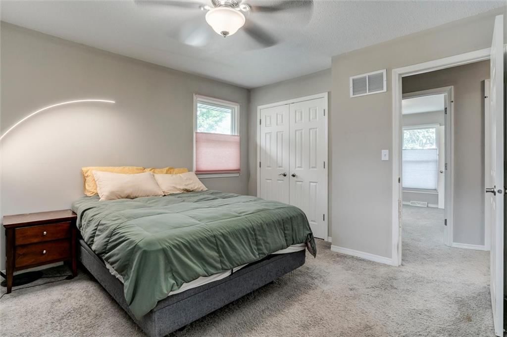 10101 NW MIRROR LAKE Court — photo 22