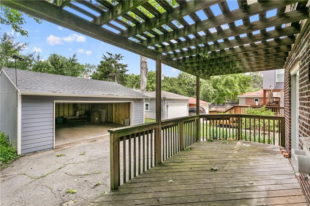 5728 Rockhill Road — photo 51
