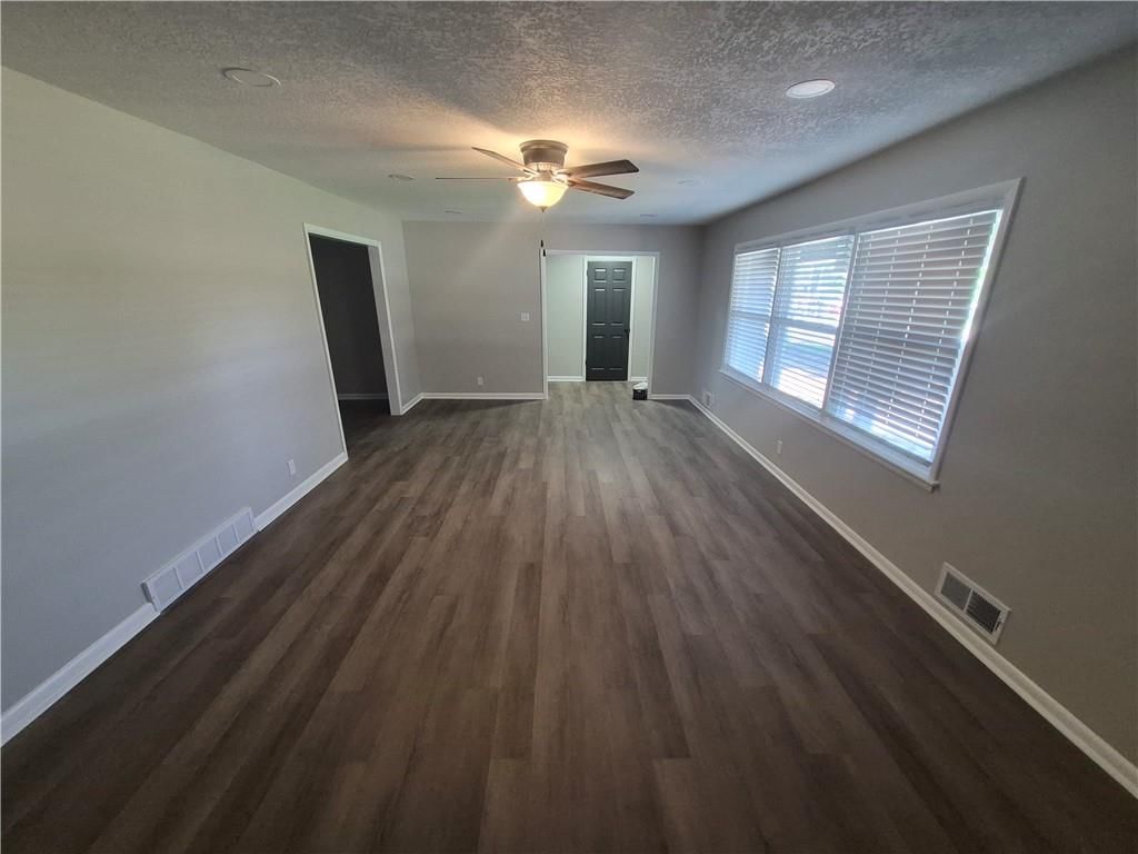 7310 High Grove Road — photo 13