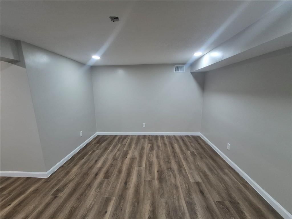 7310 High Grove Road — photo 26