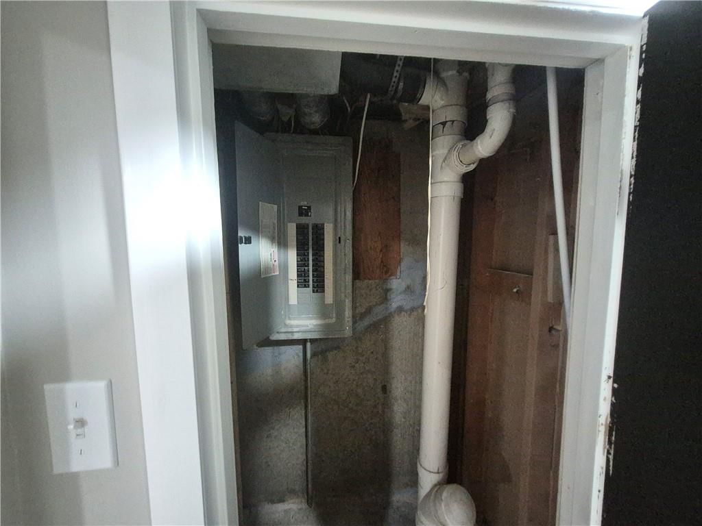 7310 High Grove Road — photo 31