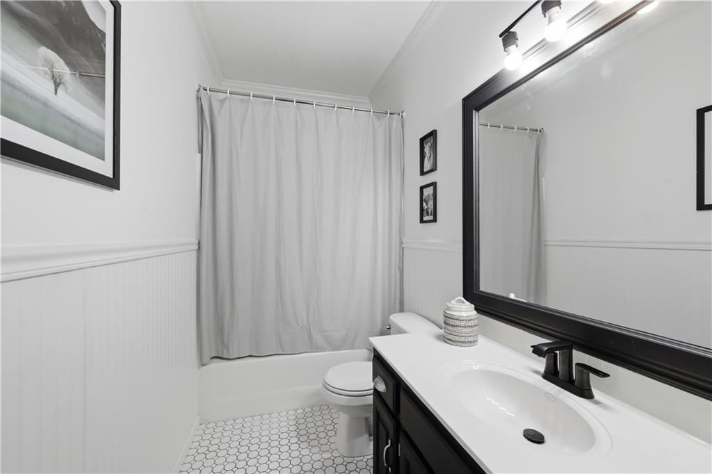 9908 N Lewis Avenue — photo 12