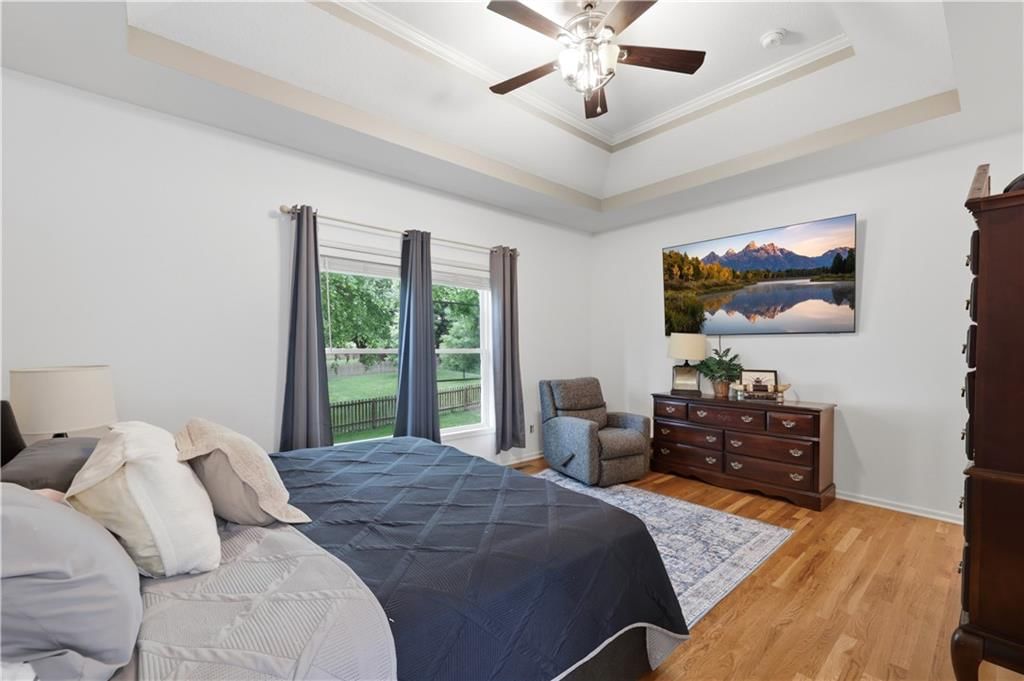 9908 N Lewis Avenue — photo 13