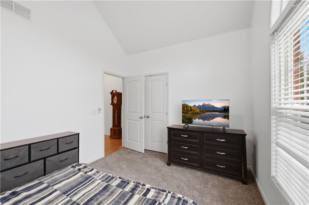 9908 N Lewis Avenue — photo 18