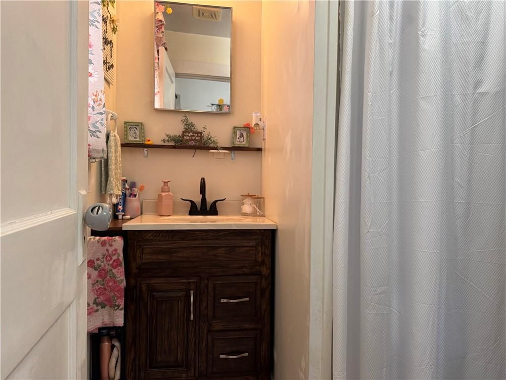 615 N Kansas Avenue — photo 14