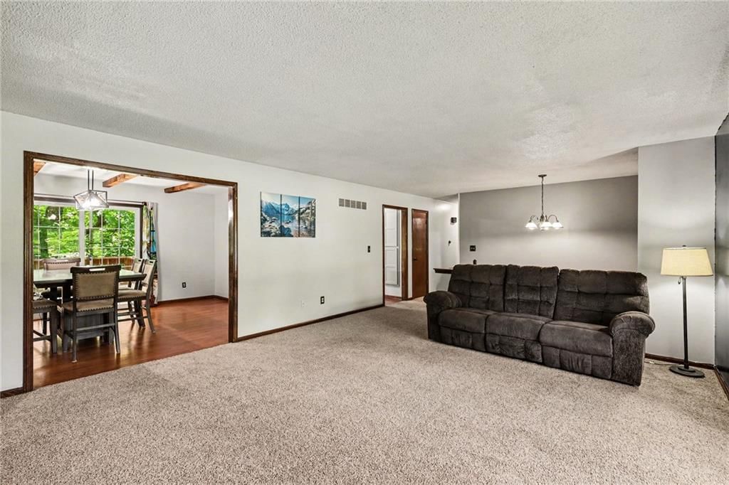15818 Salem Road — photo 7