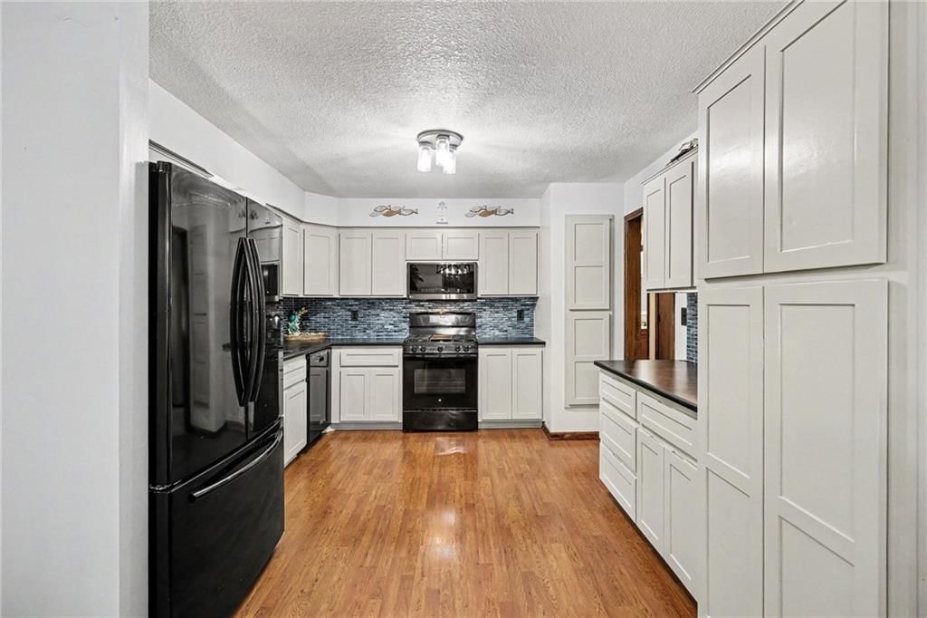 15818 Salem Road — photo 10