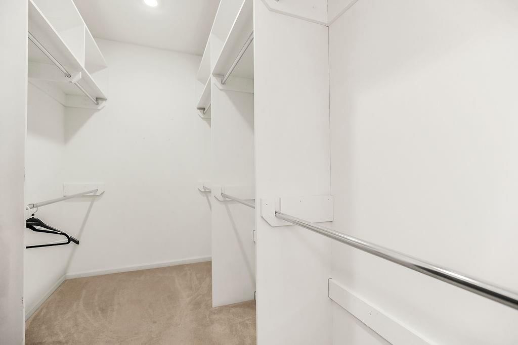 4501 NW Bittersweet Lane — photo 18