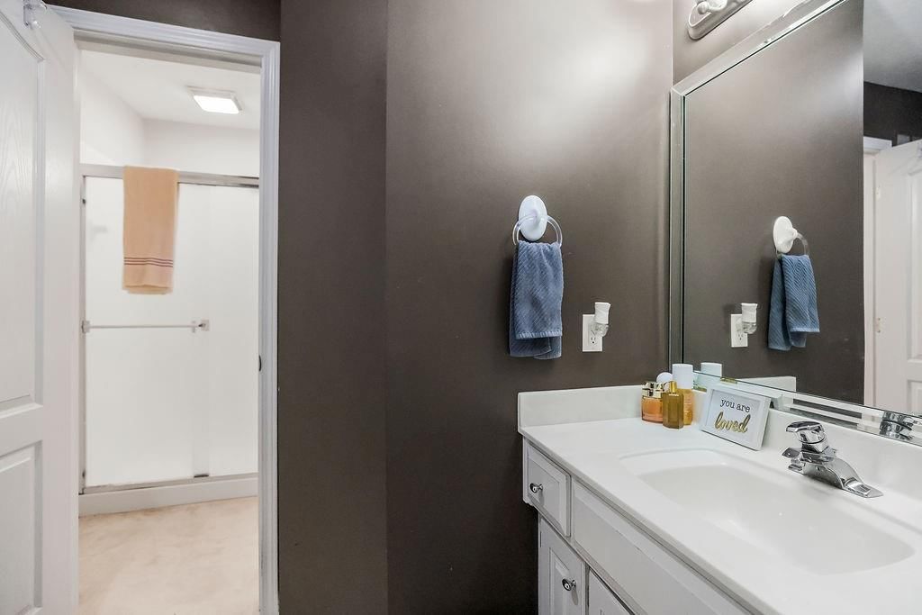 4501 NW Bittersweet Lane — photo 26