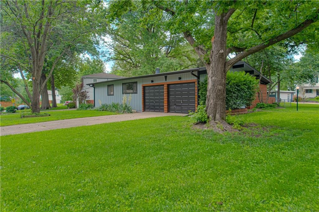 9122 Grant Lane — photo 29