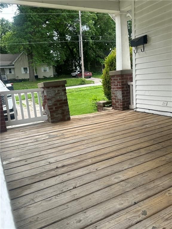 509 Grover Street — photo 10