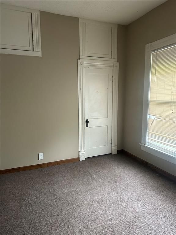 509 Grover Street — photo 17