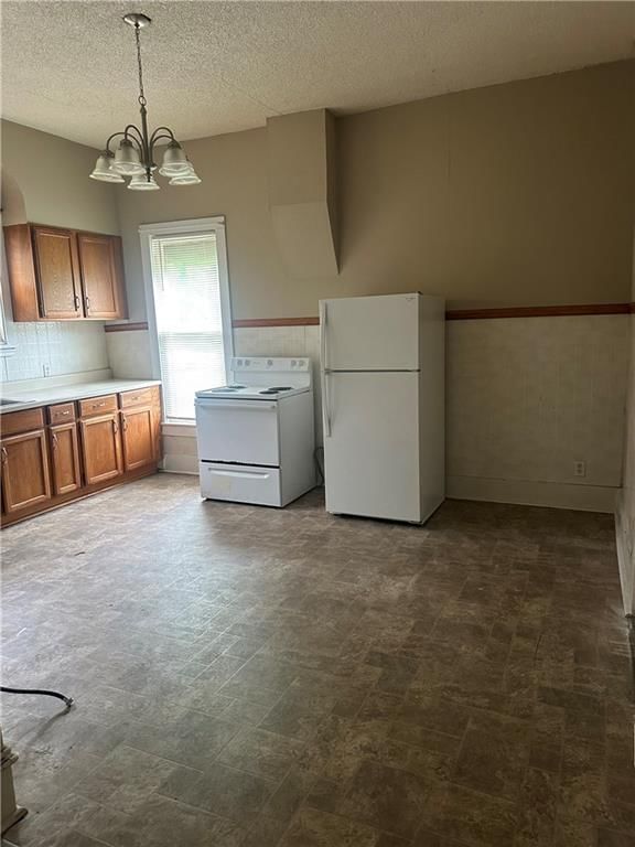 509 Grover Street — photo 18