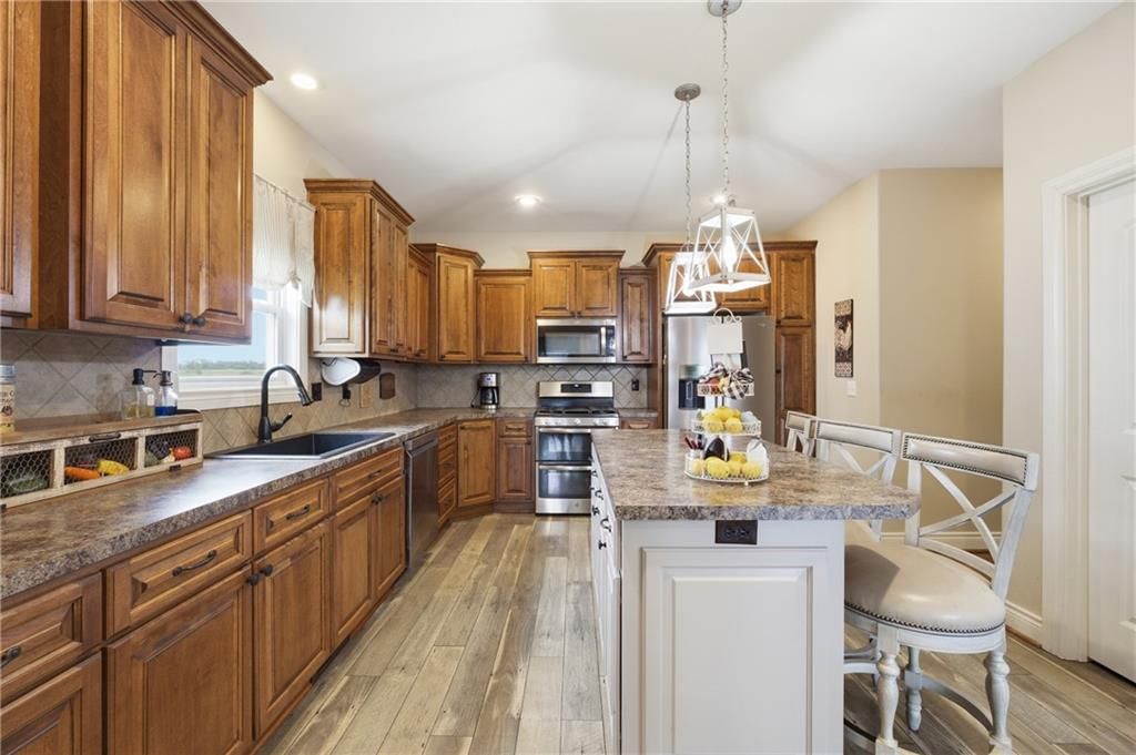 14251 KK Highway — photo 11