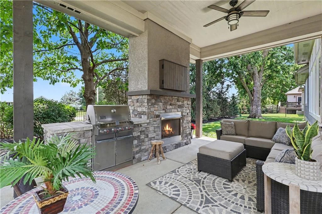 8303 Harbinger Street — photo 32