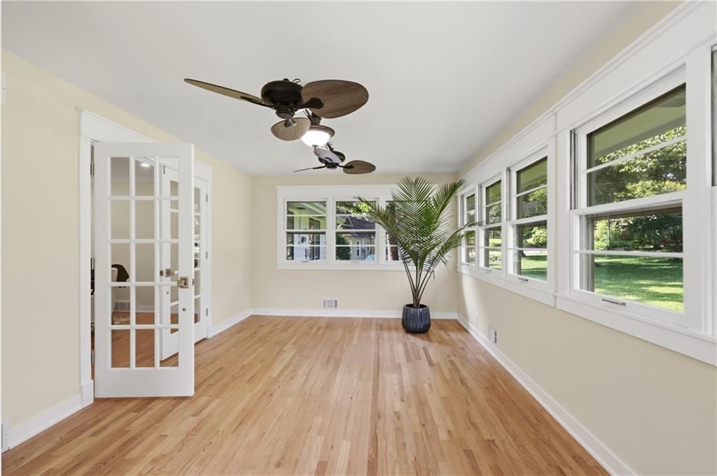 12107 Newbury Lane — photo 11