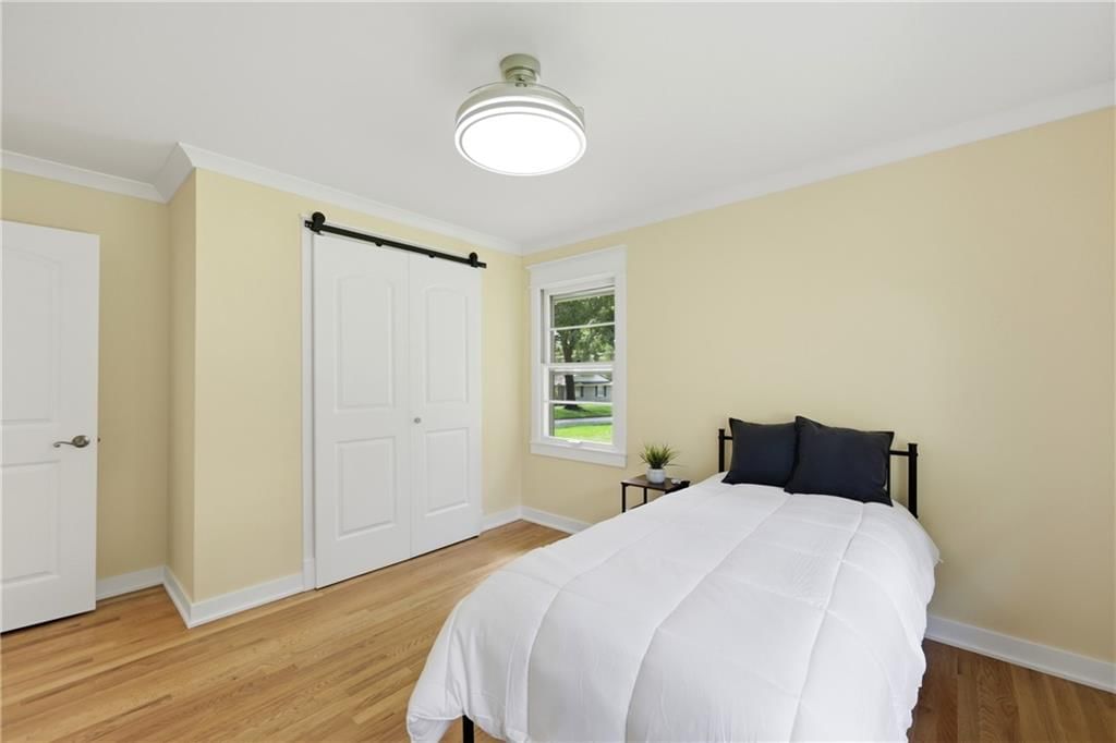 12107 Newbury Lane — photo 21