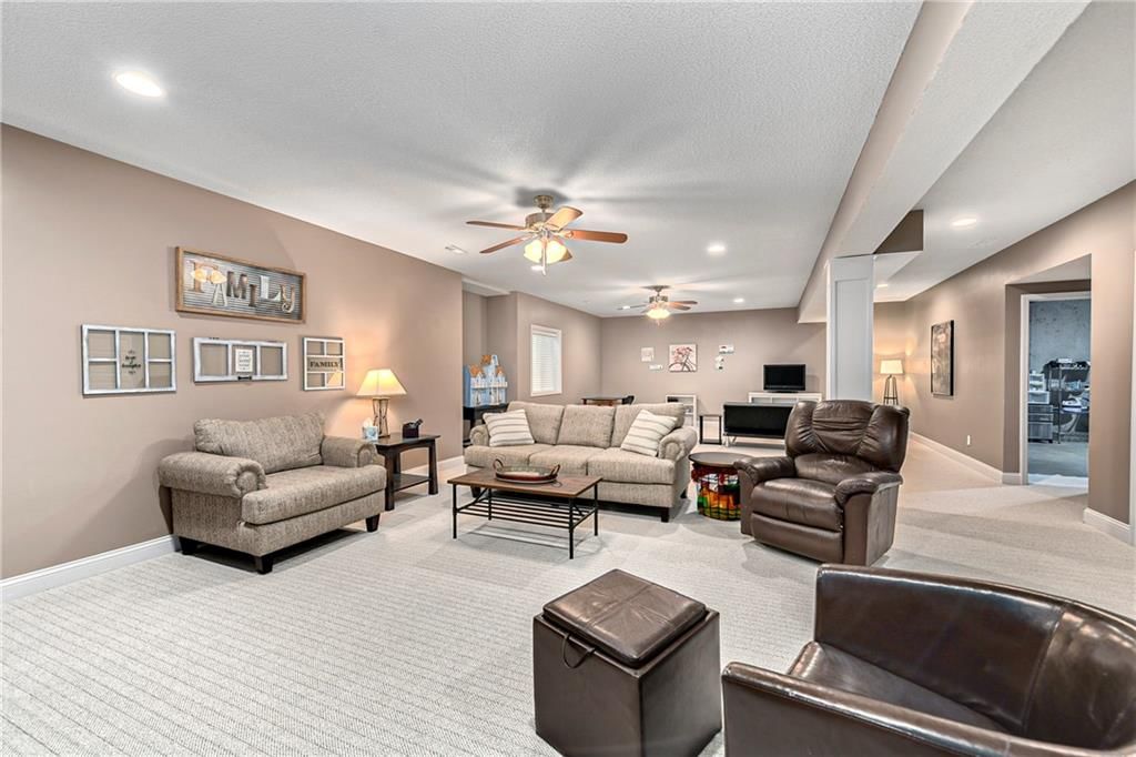 2821 SE Jennifer Drive — photo 37