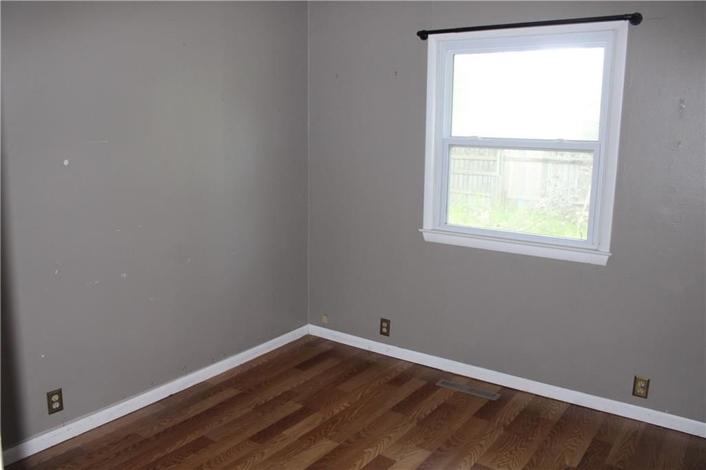 414 N Logan Street — photo 14