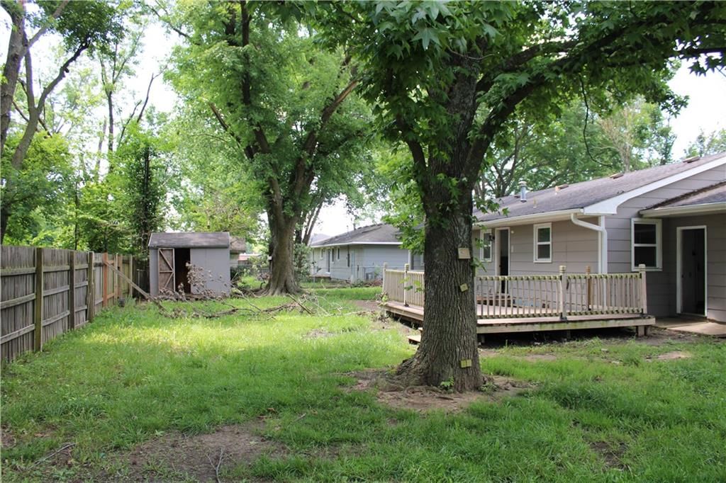 414 N Logan Street — photo 17