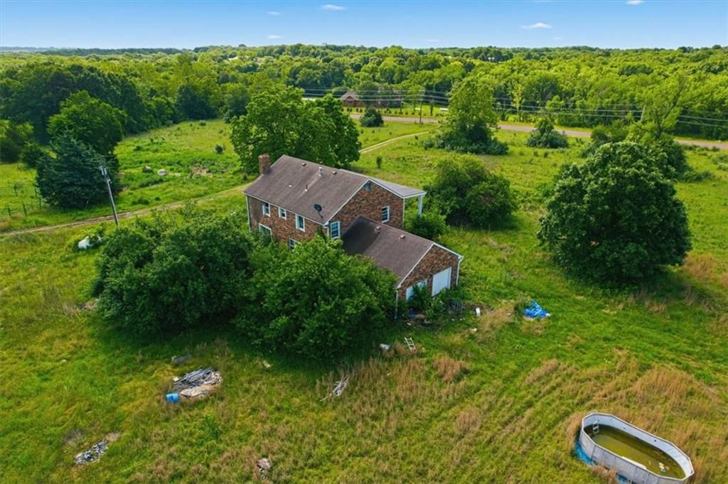 20505 Tonganoxie Road — photo 3