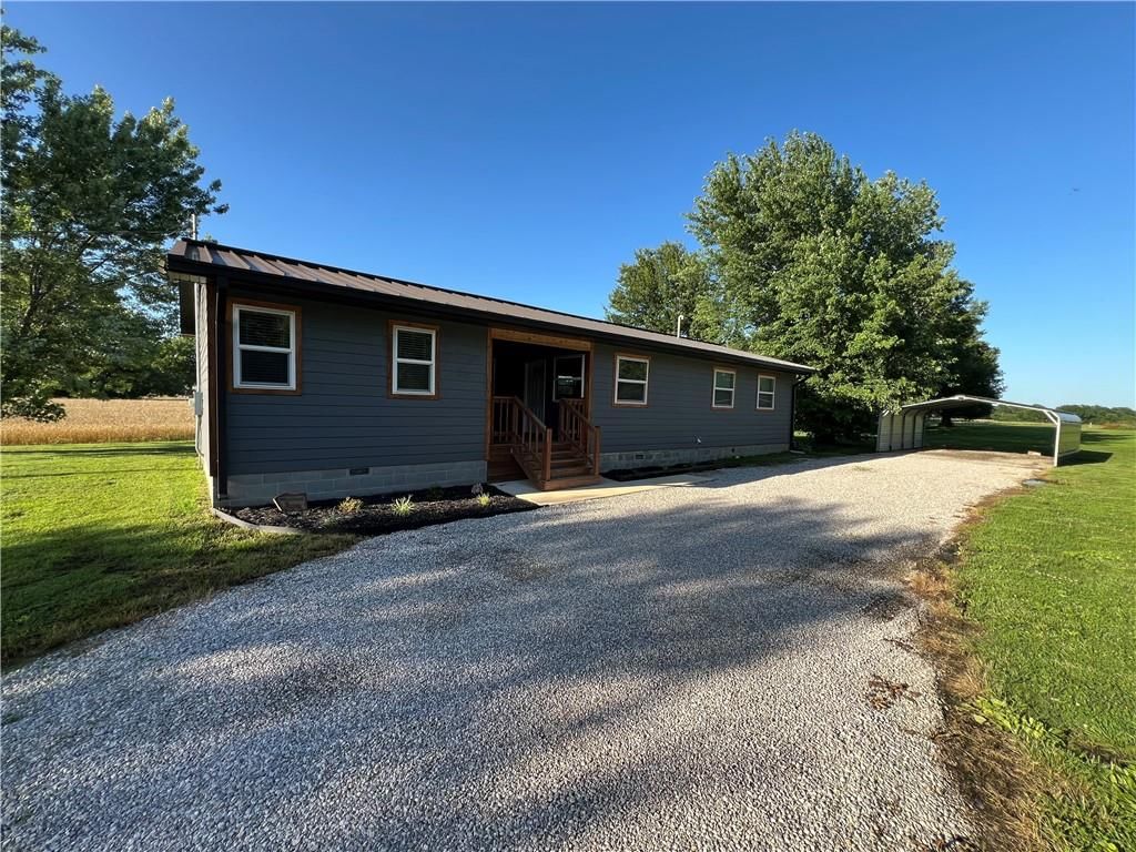 380 S 190th Street, Pittsburg, KS
