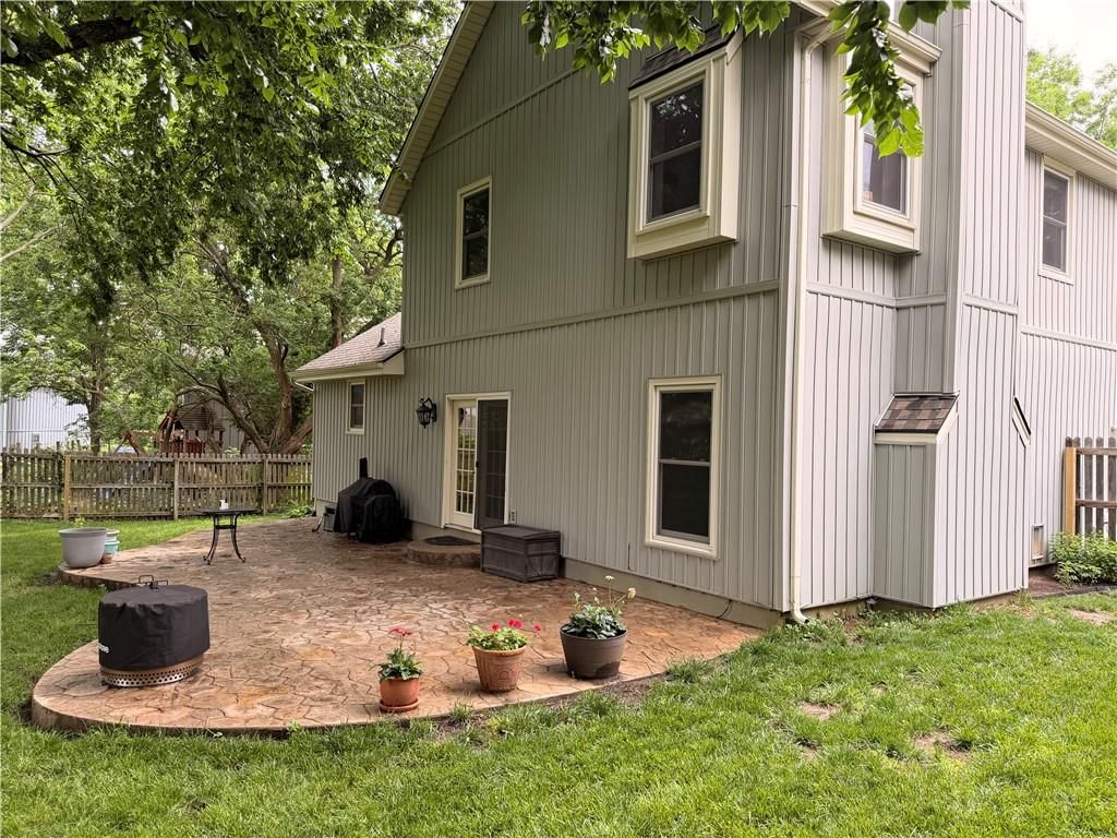8400 Acuff Lane — photo 4