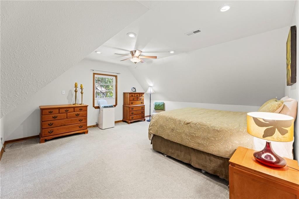 8400 Acuff Lane — photo 29