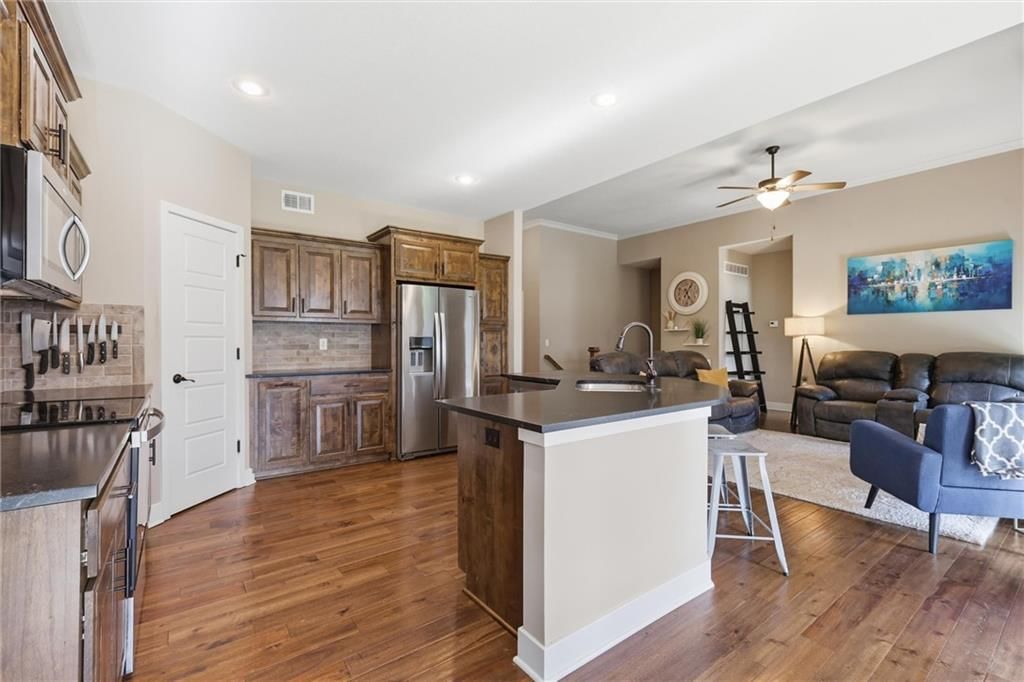 10836 N Crystal Avenue — photo 12
