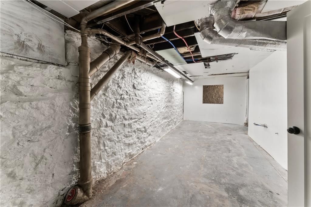 4328 Terrace Street — photo 31