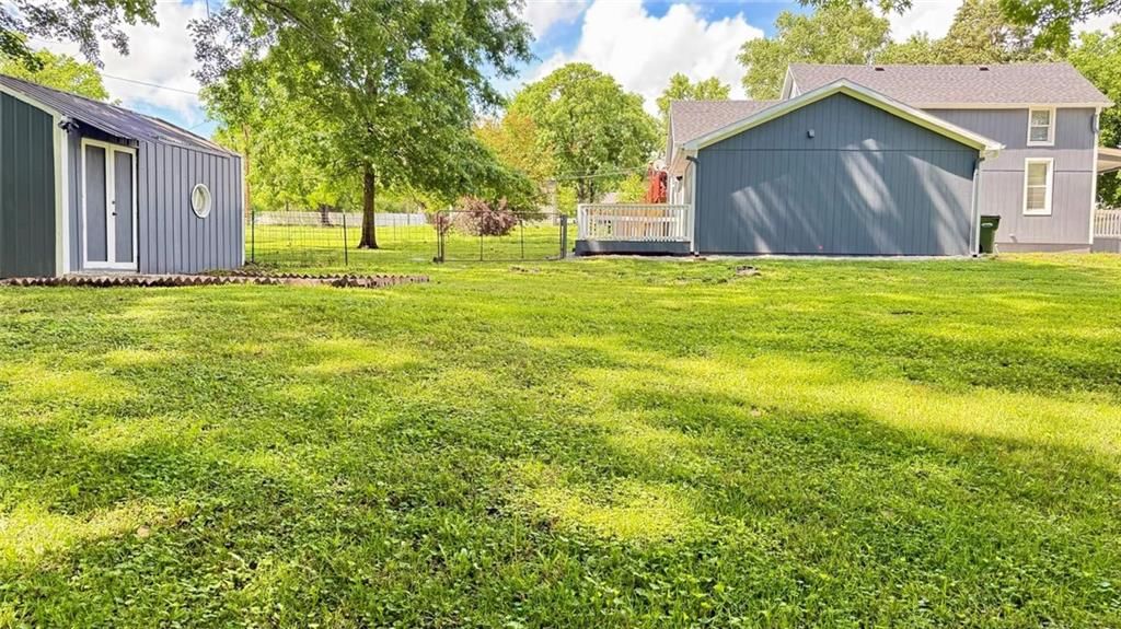 1912 Cleveland Terrace — photo 27