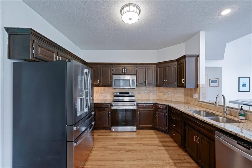 13103 Goodman Street — photo 10