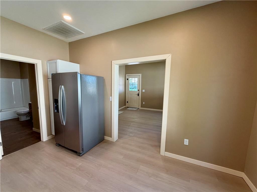 524 Parker Avenue — photo 5