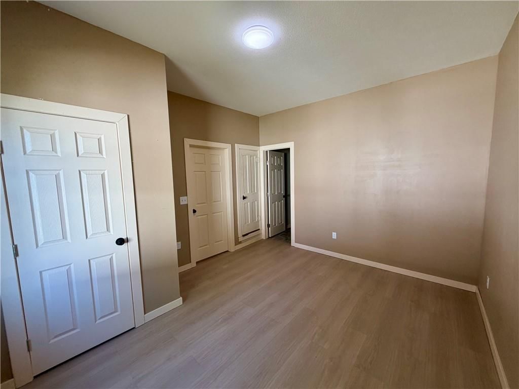 524 Parker Avenue — photo 6