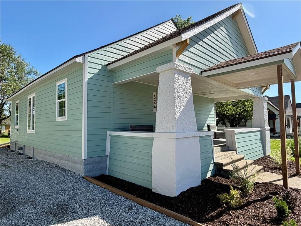 524 Parker Avenue — photo 15