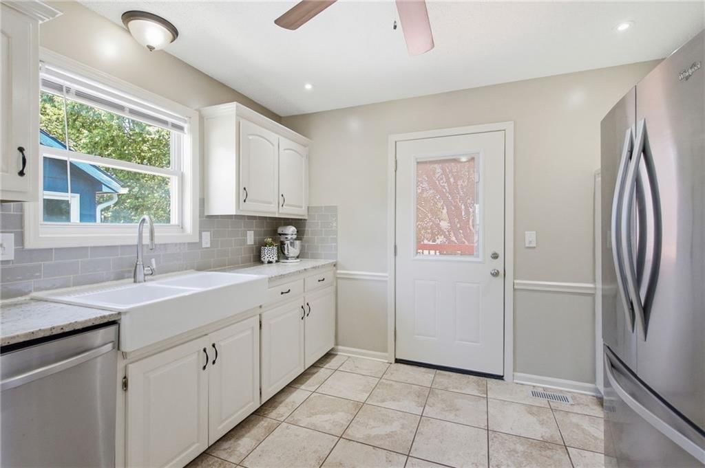 7903 E 161st Street — photo 10