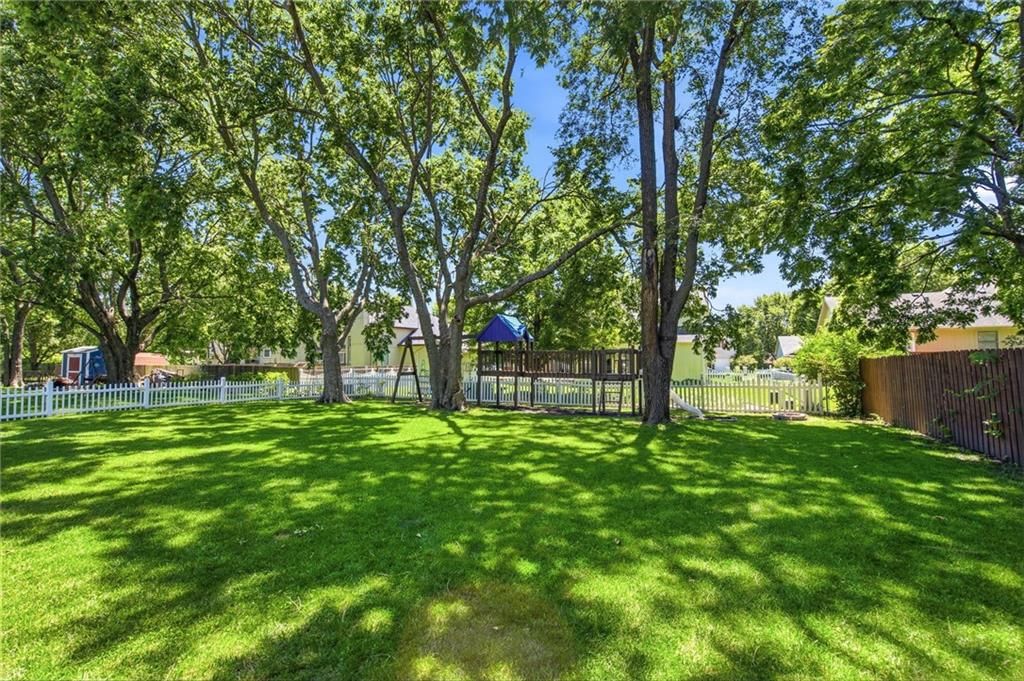 7903 E 161st Street — photo 37