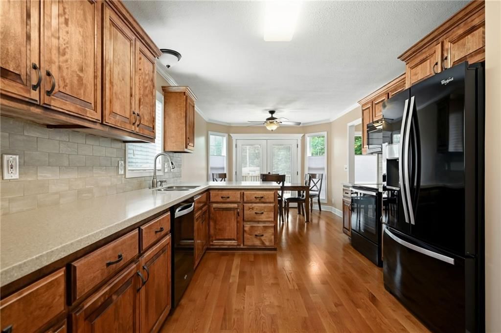 1021 SW 8TH Street — photo 11