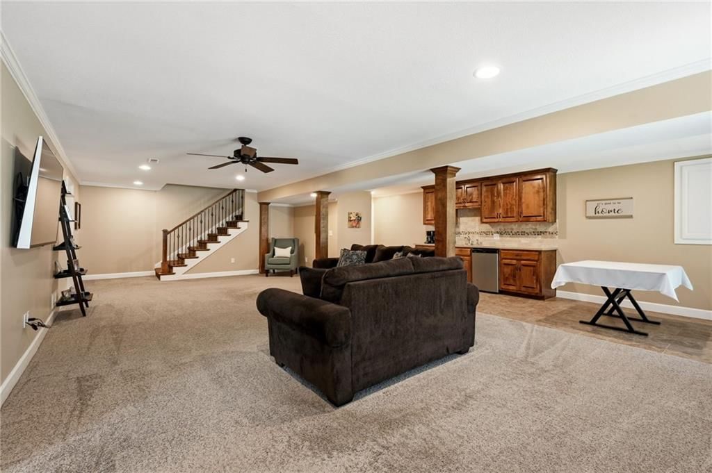 1021 SW 8TH Street — photo 24