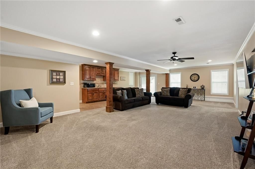 1021 SW 8TH Street — photo 25