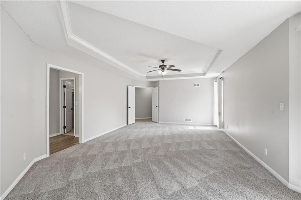 7816 W 147th Terrace — photo 36