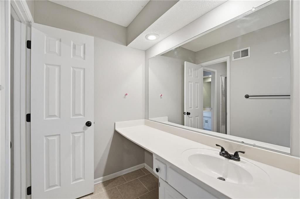 7816 W 147th Terrace — photo 47